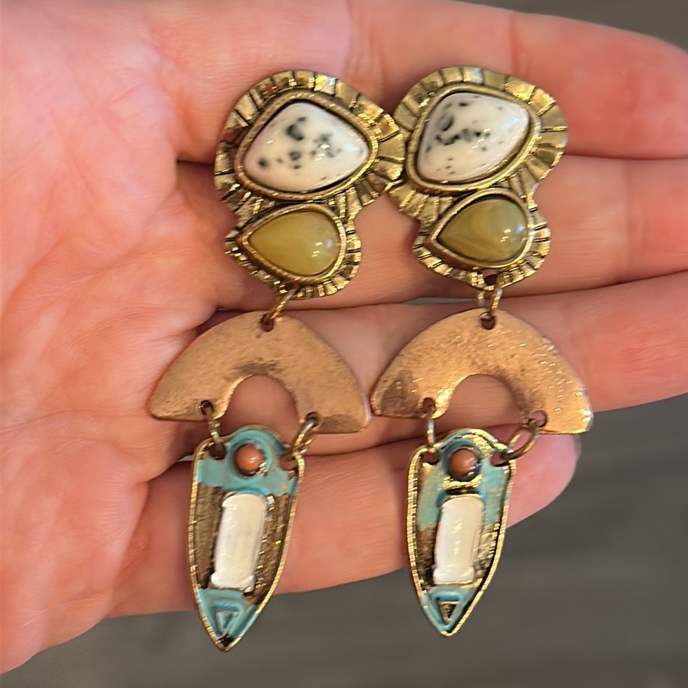 Vintage Statement Earrings - Picture 3 of 4